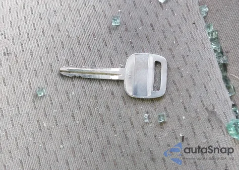 2002 Toyota Camry Le from USA, damaged, VIN 4T1BE32K22U624562